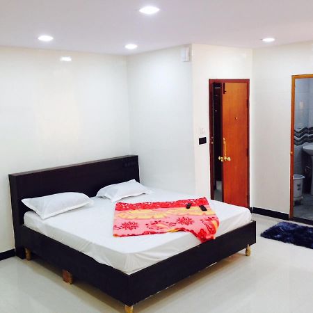 Hotel T.A.P. Paradise Bangalore Extérieur photo