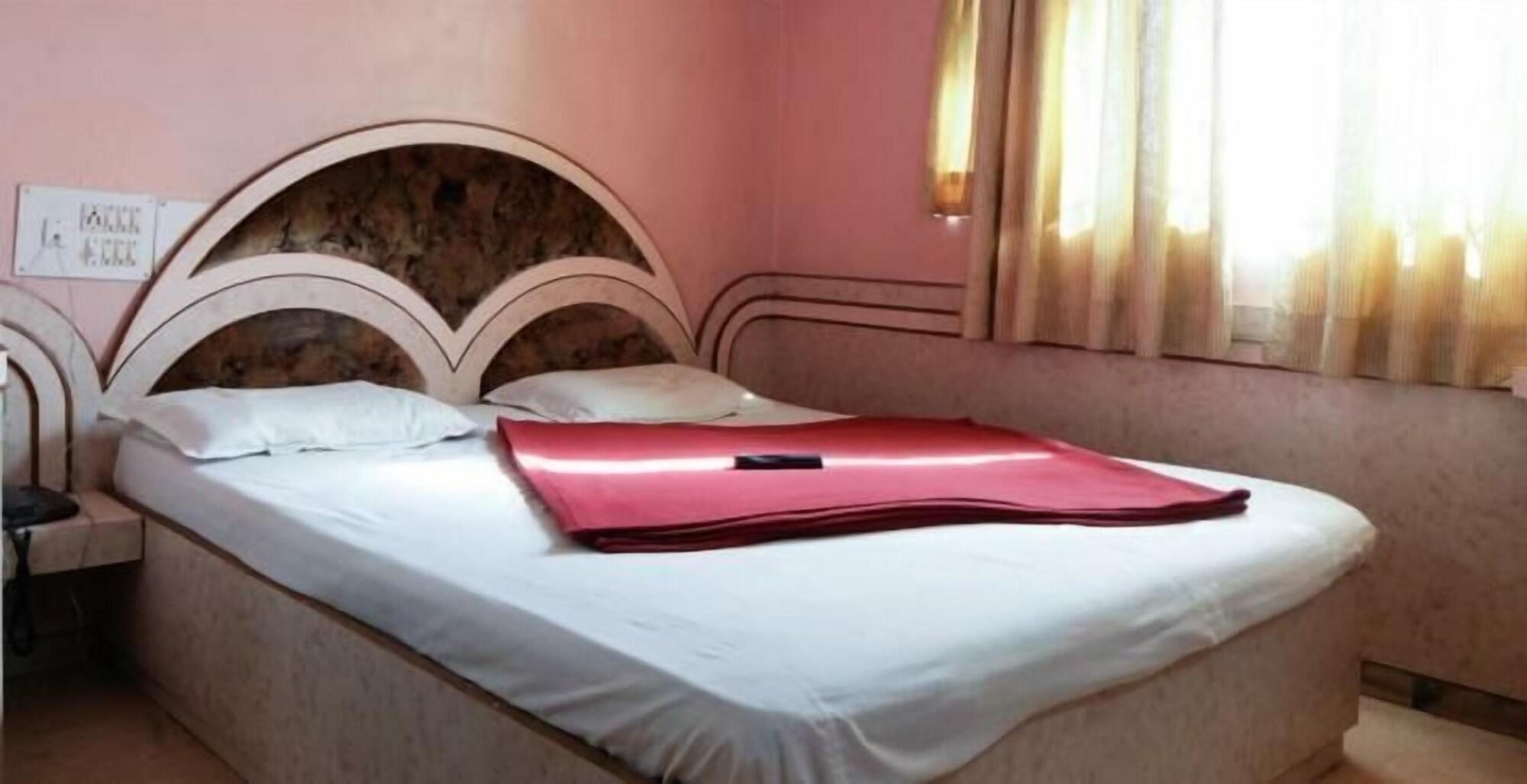 Hotel T.A.P. Paradise Bangalore Extérieur photo