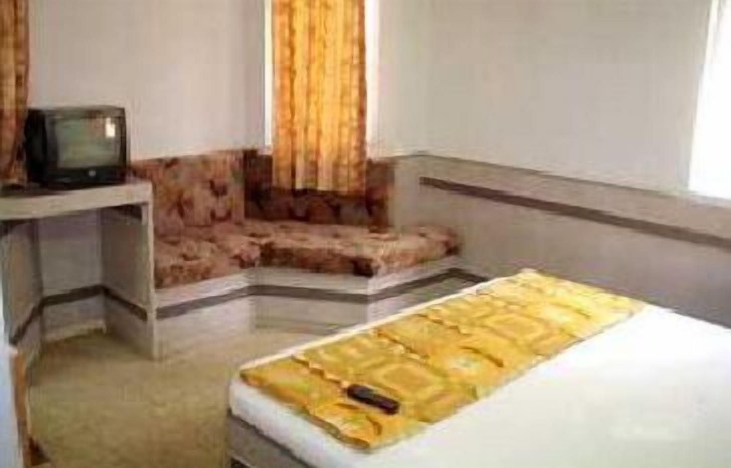 Hotel T.A.P. Paradise Bangalore Extérieur photo